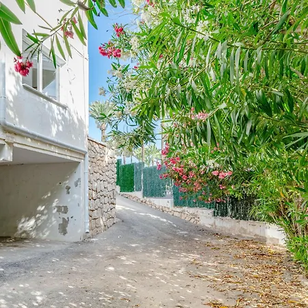 L'escoll By Interhome * Jávea